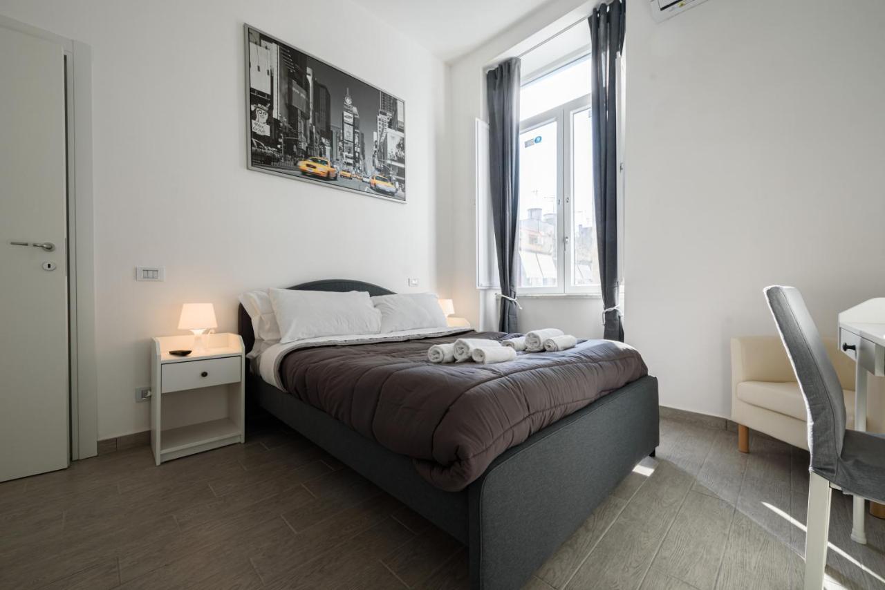 Af Appart'Hotel Napoli Екстериор снимка